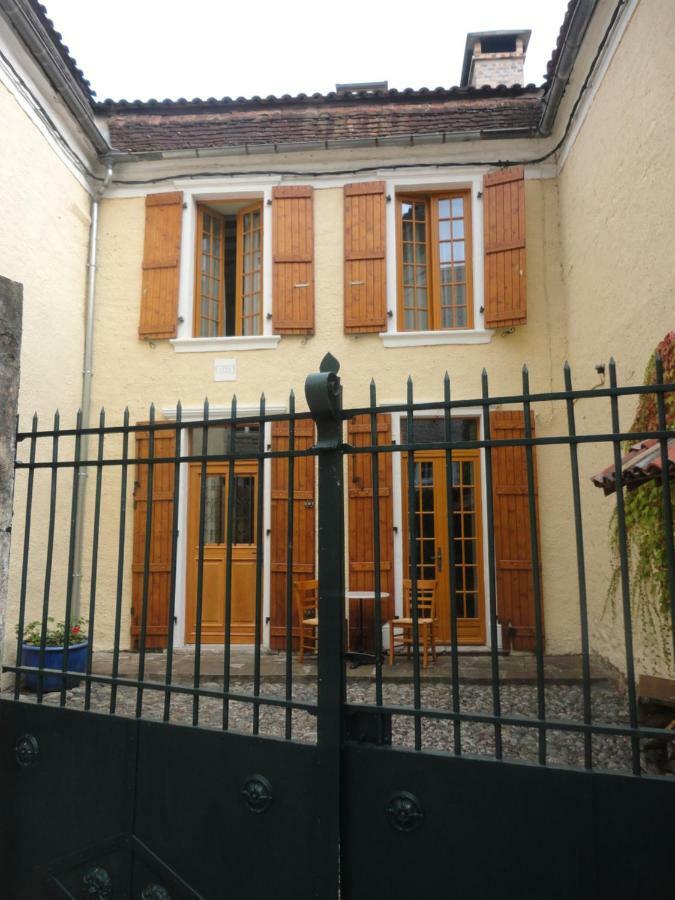 Le Pelerine Villa Sauveterre-de-Bearn Ngoại thất bức ảnh